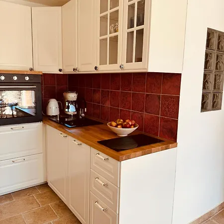 Rudargia 2 Apartamento *